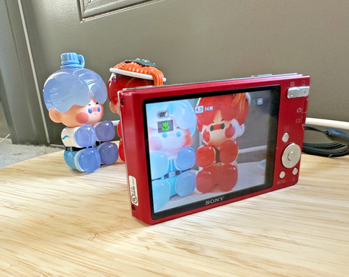 Mint sony cyber shot - n.mint, cyber-shot